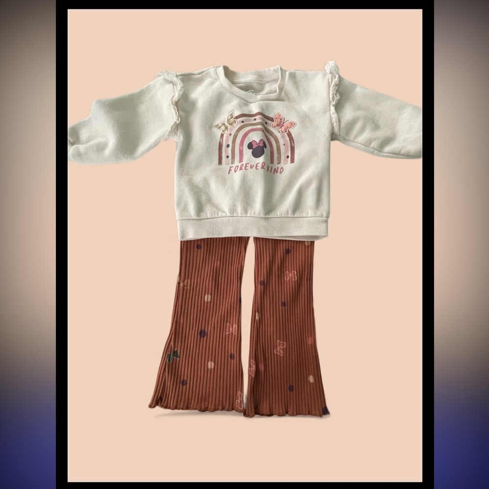 Disney Minnie Sweatshirt and Brown Pants Set - Picture 10 of 10